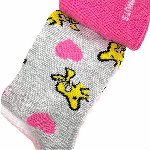 Peanuts Snoopy and Woodstock Valentine’s Socks - Picture 3 of 7